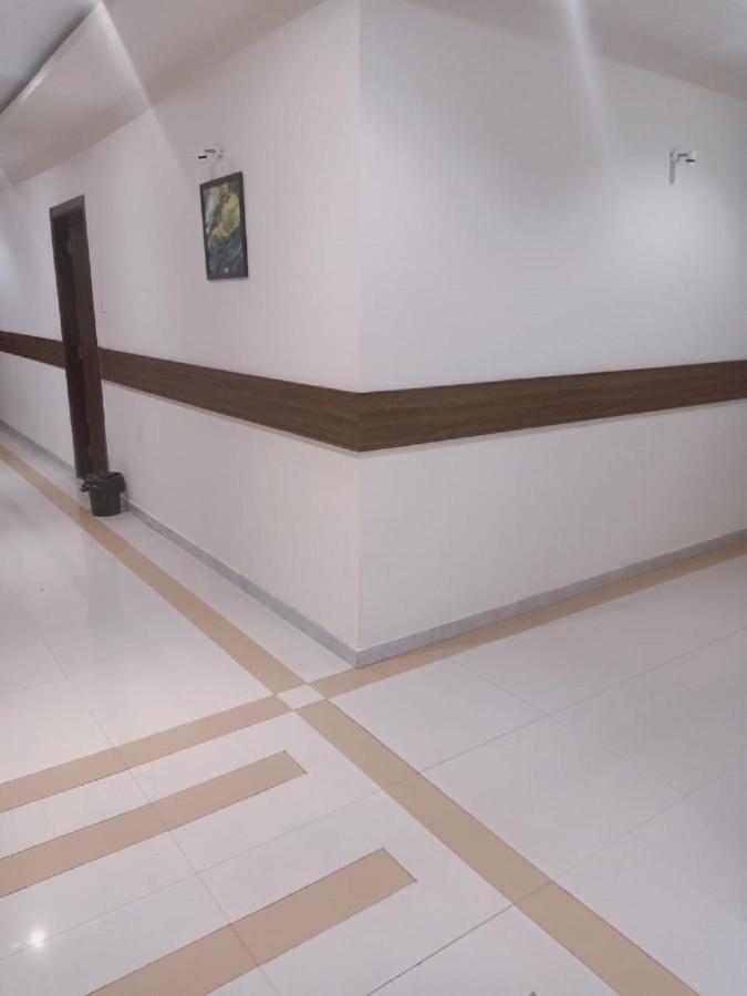 Hotel Bkc Garden - Near Us Embassy Bkc Mumbai Exterior photo